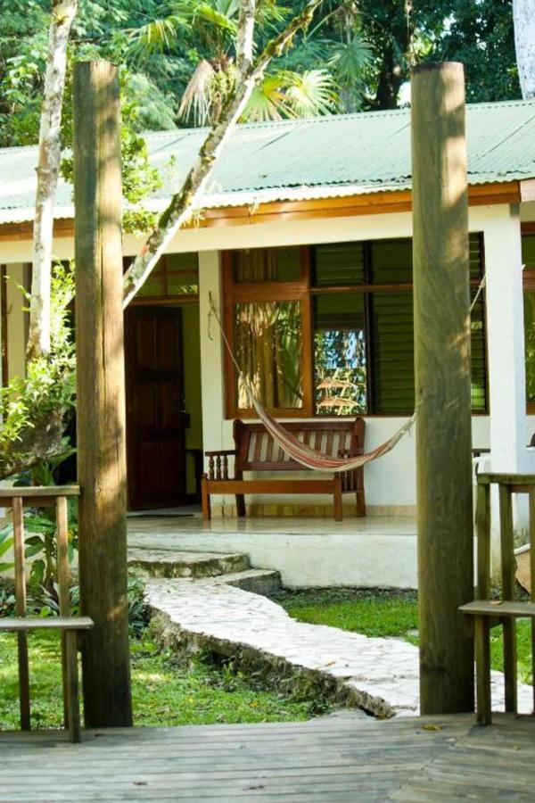 Hotel Jaguar Inn Tikal Luaran gambar