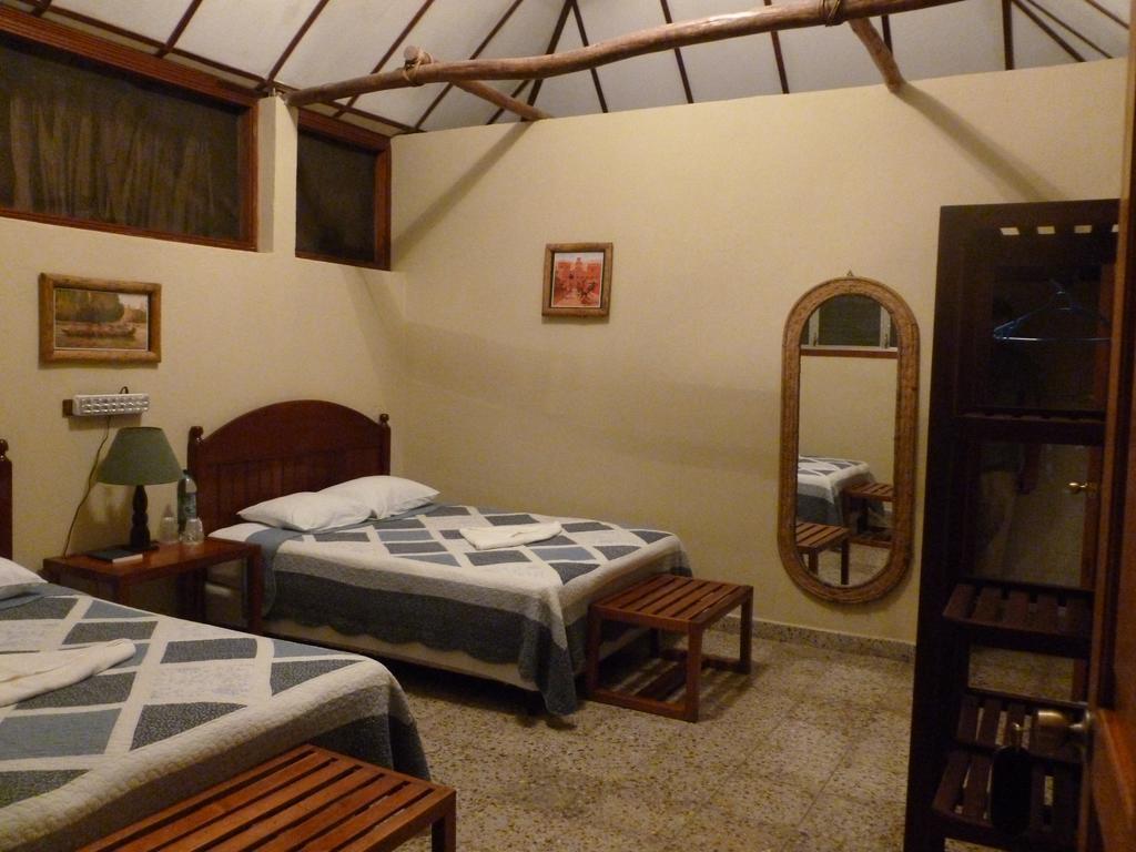 Hotel Jaguar Inn Tikal Bilik gambar