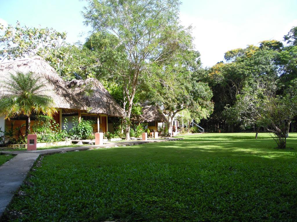 Hotel Jaguar Inn Tikal Luaran gambar